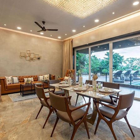 Stayvista At La Nirvana With Pool, Music Speaker & Indoor-Outdoor Game Lonavala Εξωτερικό φωτογραφία