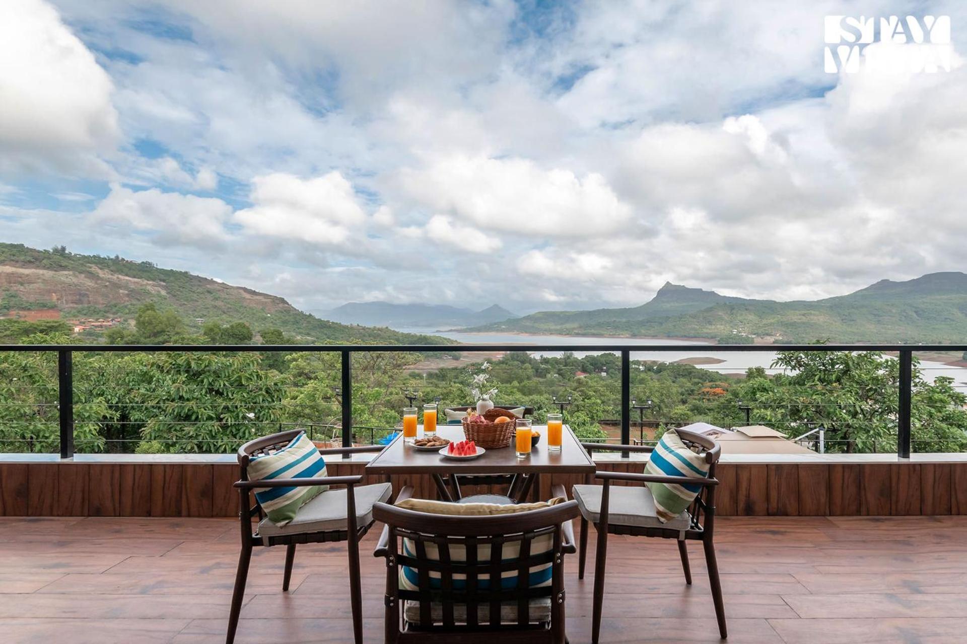 Stayvista At La Nirvana With Pool, Music Speaker & Indoor-Outdoor Game Lonavala Εξωτερικό φωτογραφία