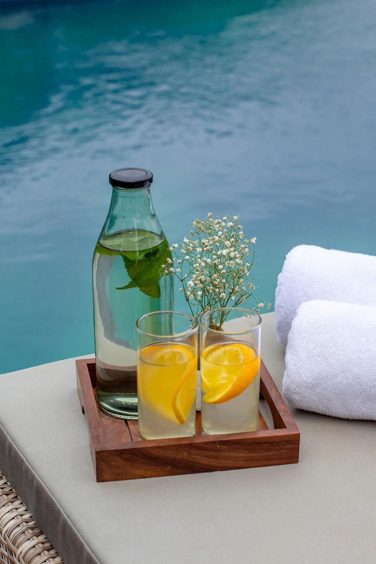Stayvista At La Nirvana With Pool, Music Speaker & Indoor-Outdoor Game Lonavala Εξωτερικό φωτογραφία