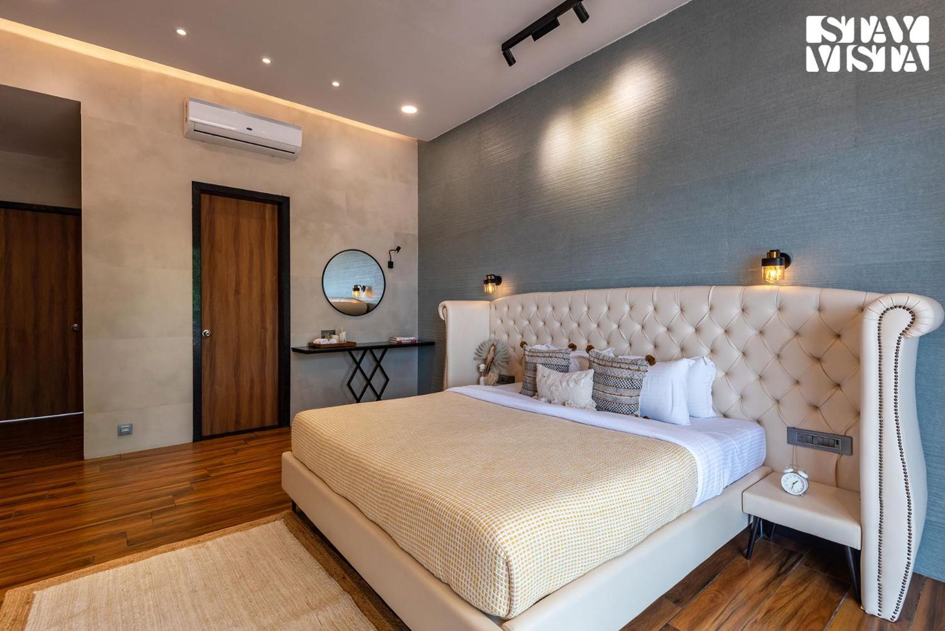 Stayvista At La Nirvana With Pool, Music Speaker & Indoor-Outdoor Game Lonavala Εξωτερικό φωτογραφία